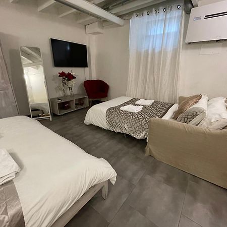 Apartment In The Heart Of Roma Екстер'єр фото